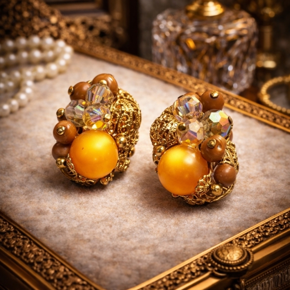 VINTAGE 1930S FILIGREE CLIP-ON EARRINGS STATEMENT COSTUME JEWELRY